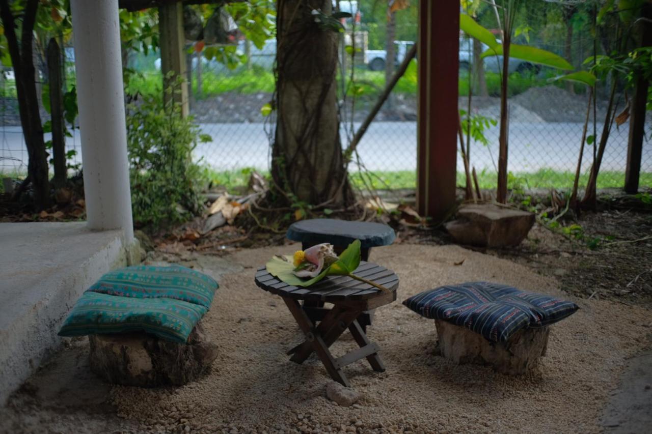 Near Lake Hostal 바칼라르 외부 사진